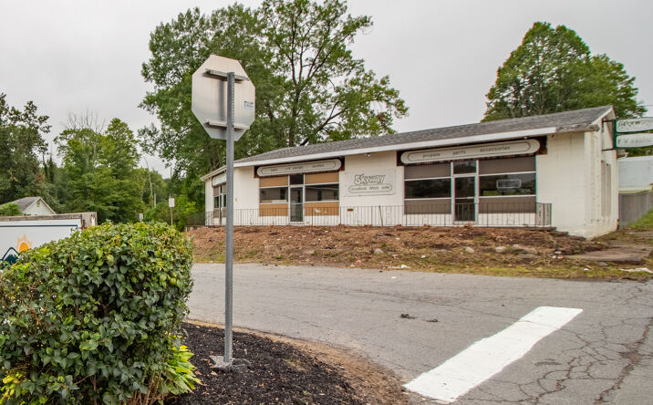 Pictures of Retail property located at 7031 NY-52, Greenfield Park, NY 12435 for sales - image #1