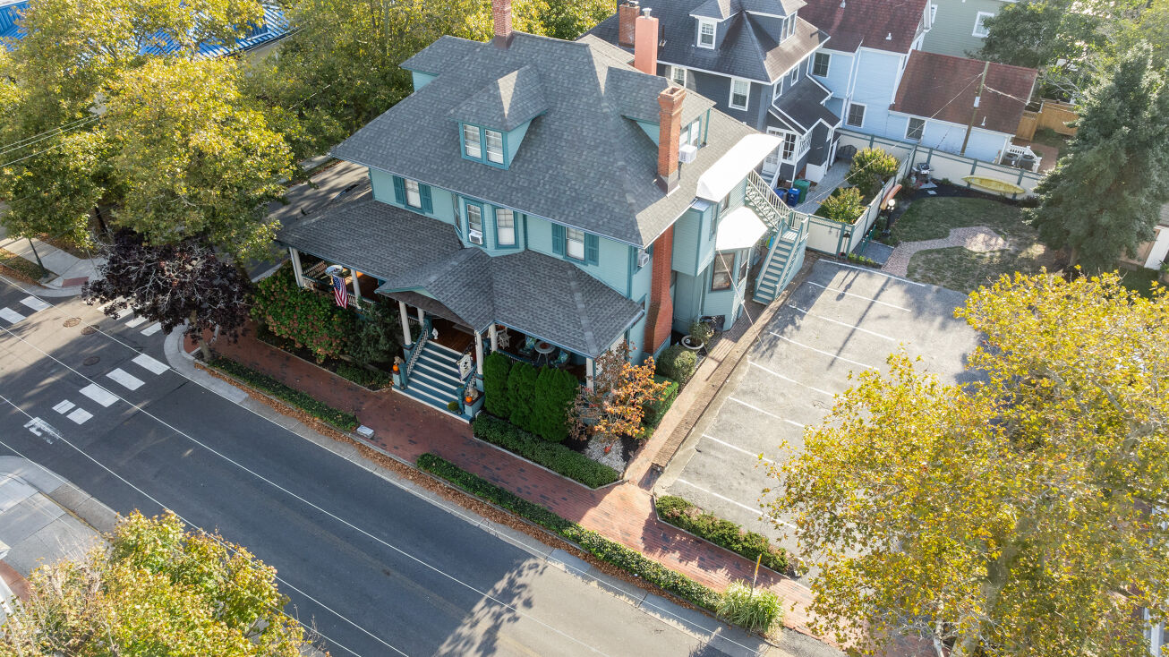 Pictures of Hospitality, Multifamily, Special Purpose property located at 202 Ocean St, Cape May, NJ 08204 for sales - image #1