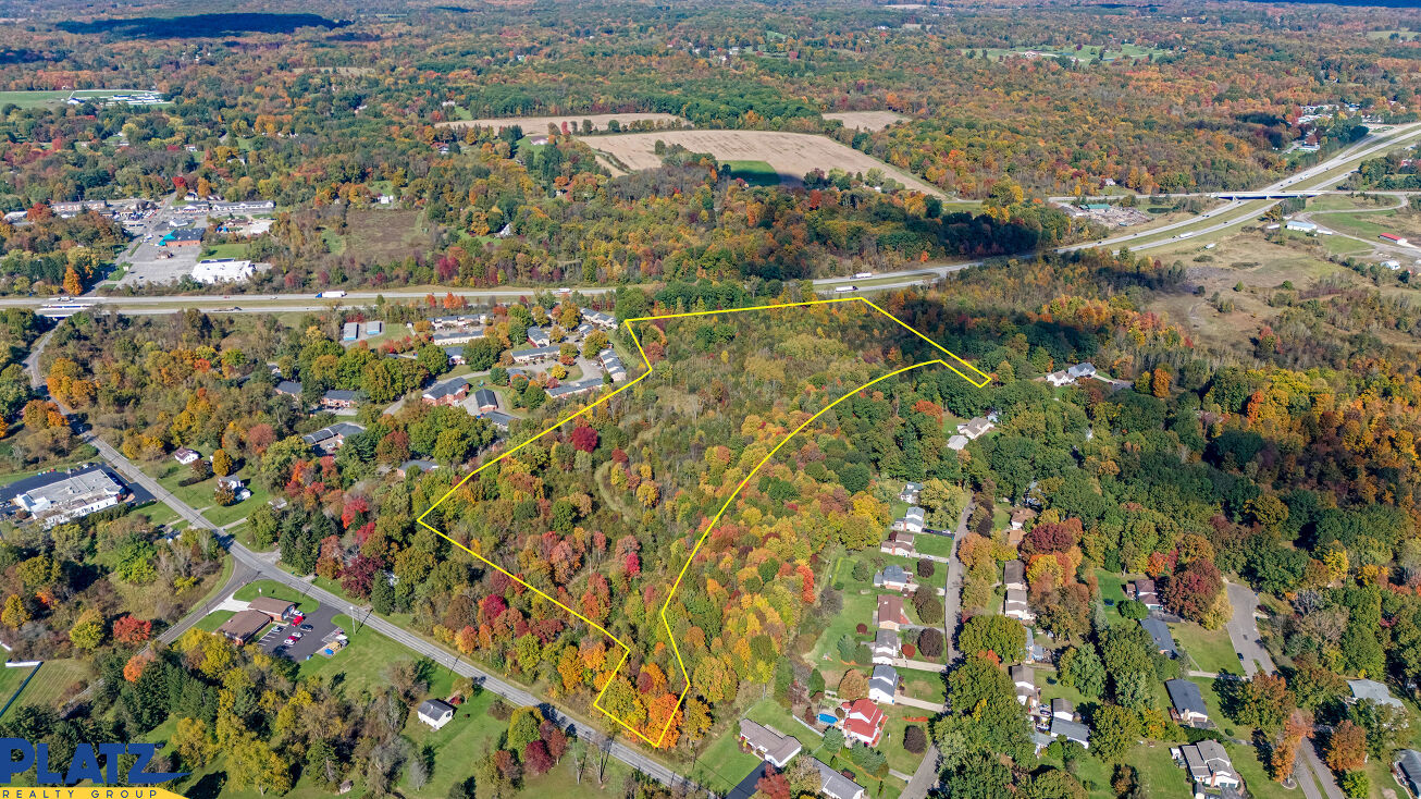 Applegate Rd, Youngstown, OH 44505