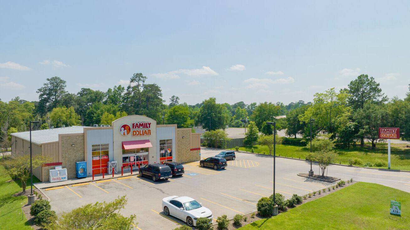 1216 E Memorial Dr, Ahoskie, NC 27910