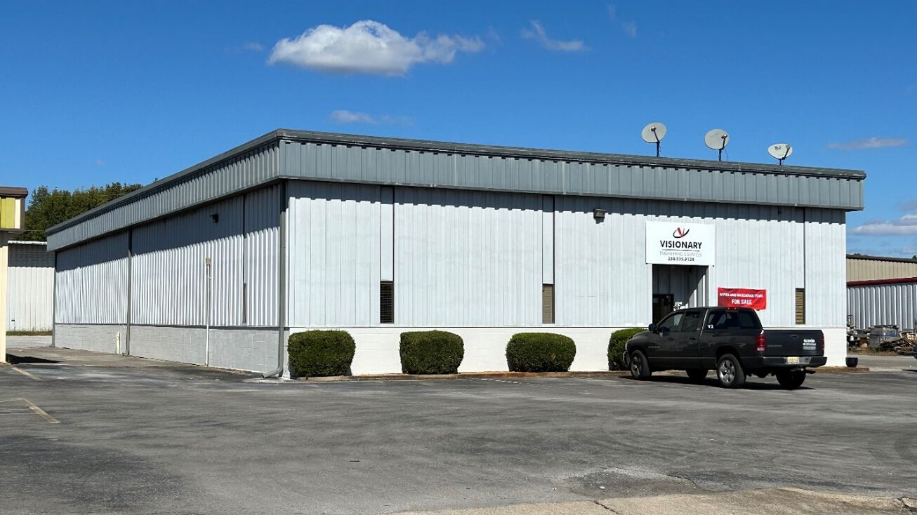 4810 Commercial Dr NW, Huntsville, AL 35816