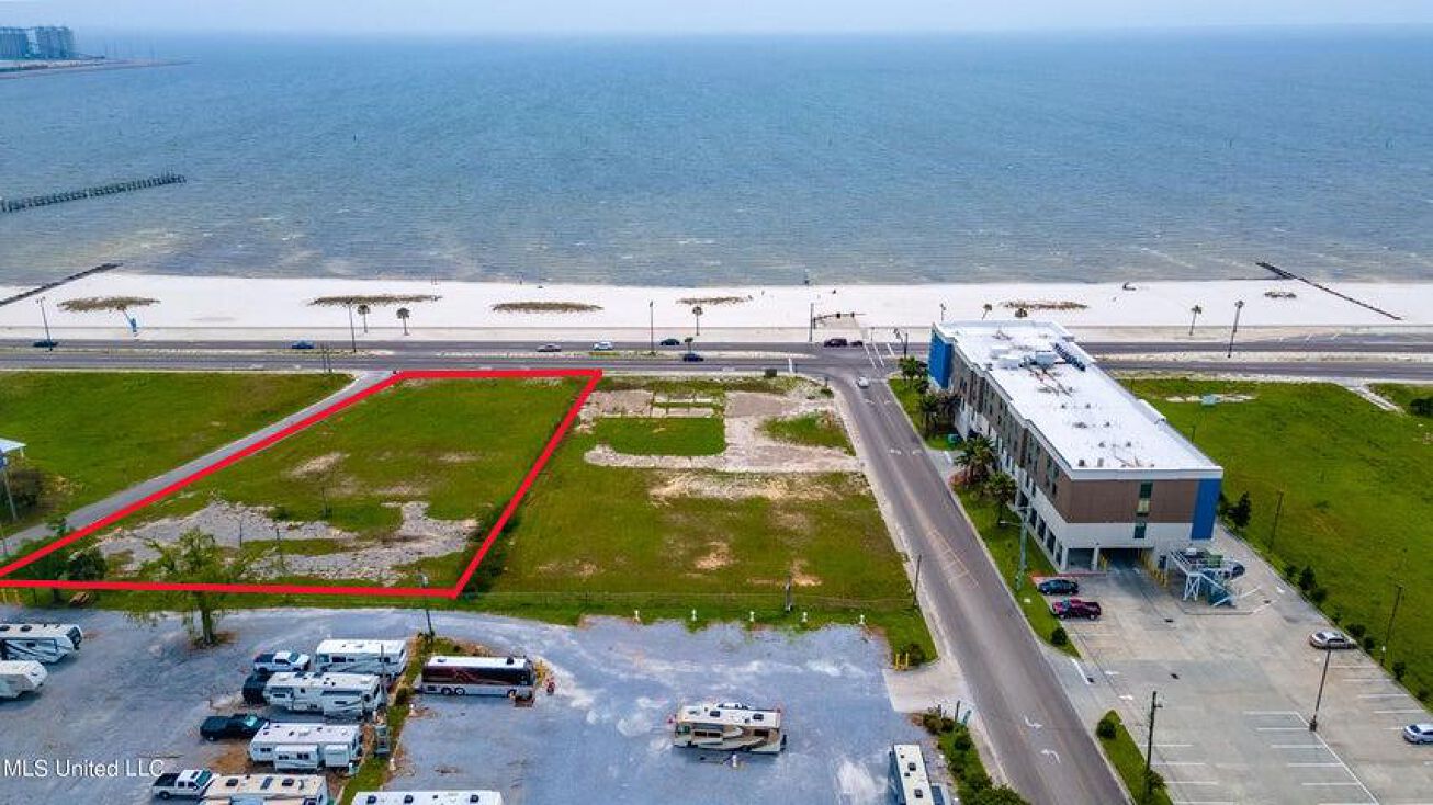 4200 W Beach Blvd, Gulfport, MS 39501