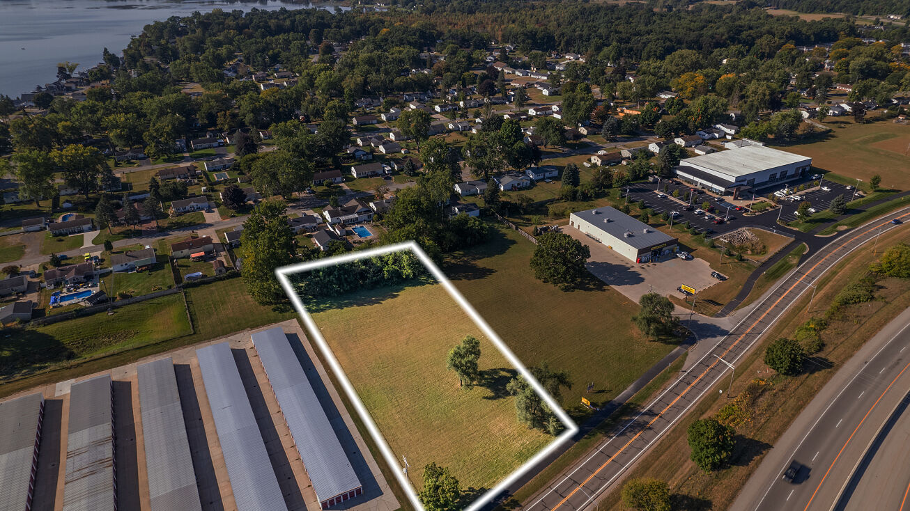 42.276260, 84.314172, Jackson, MI 49201