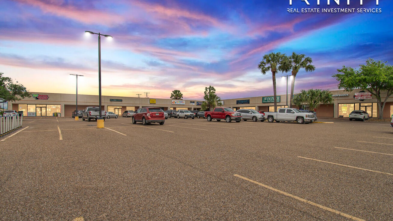 S 14th St, Kingsville, TX 78363