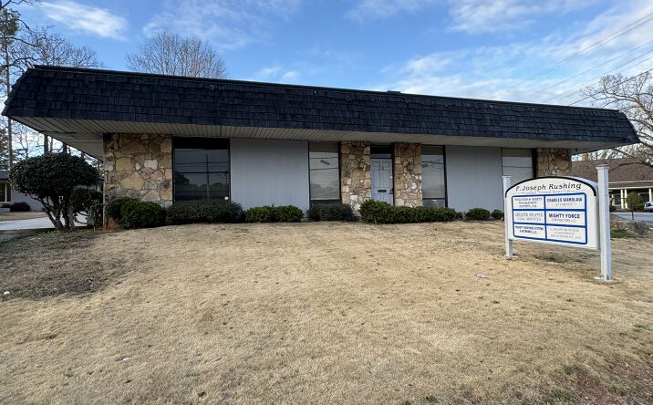 Pictures of Office property located at 3105 Washington Rd, East Point, GA 30344 for sales - image #1