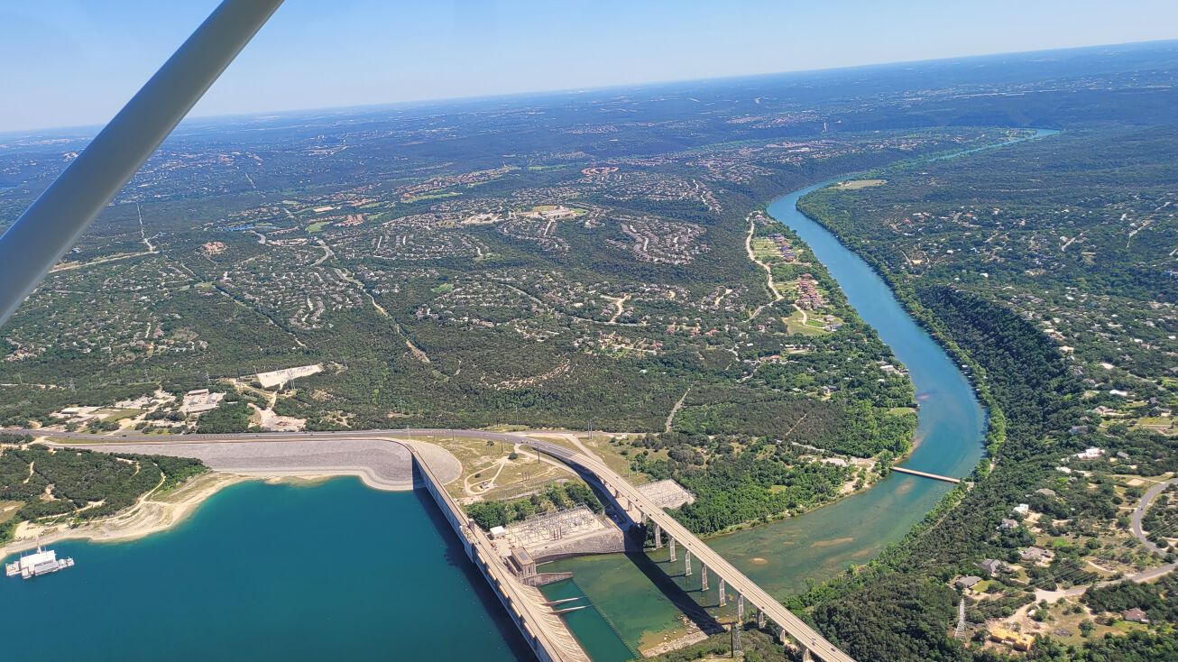 148 Mooney Cir, Spicewood, TX 78669