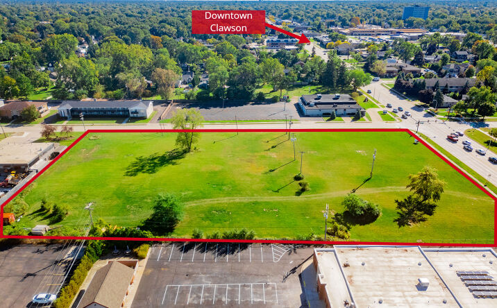 Pictures of Land property located at 930 Livernois Rd, Troy, MI 48083 for sales - image #1