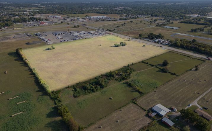 Pictures of Land property located at 1 Highway 59, Sallisaw, OK 74955 for sales - image #1