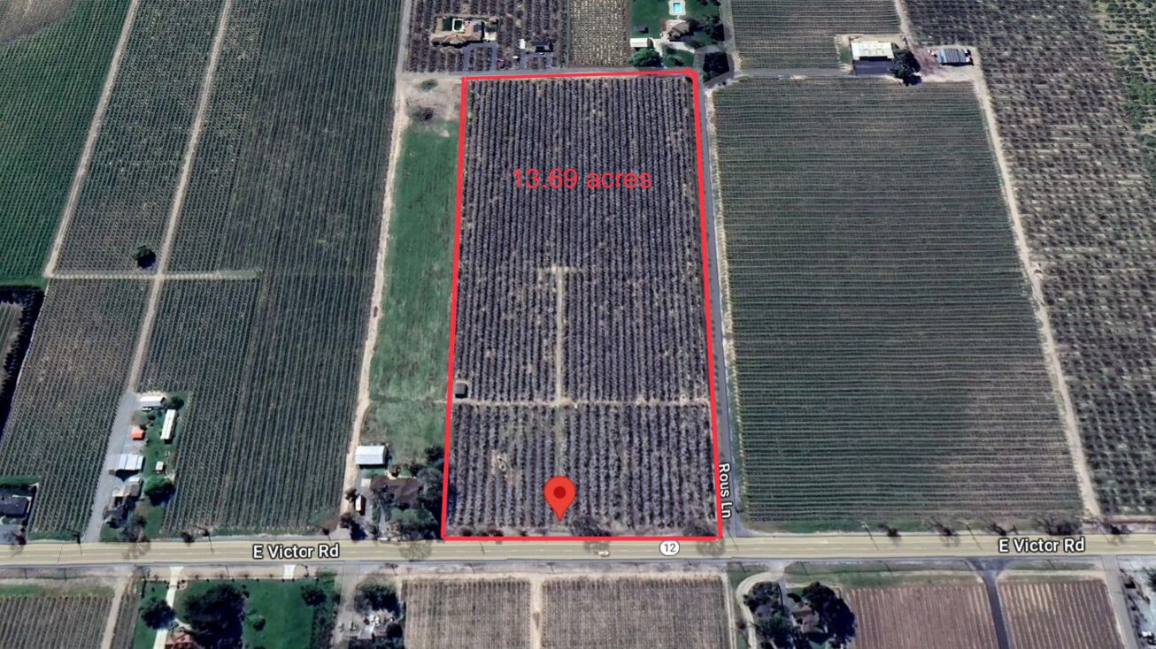 7802 E Victor Rd, Lodi, CA 95240