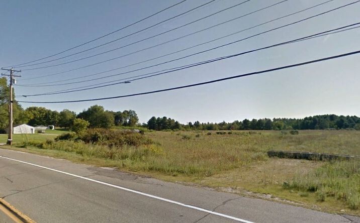 Pictures of Land property located at 1043-1051 Main Street, Lewiston, ME 04240 for comps - image #1