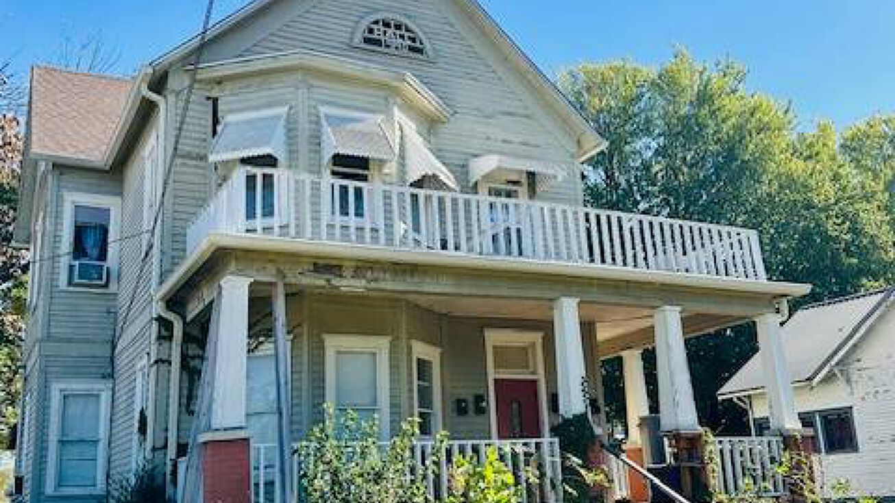 306 S. Franklin St., Robinson, IL 62454