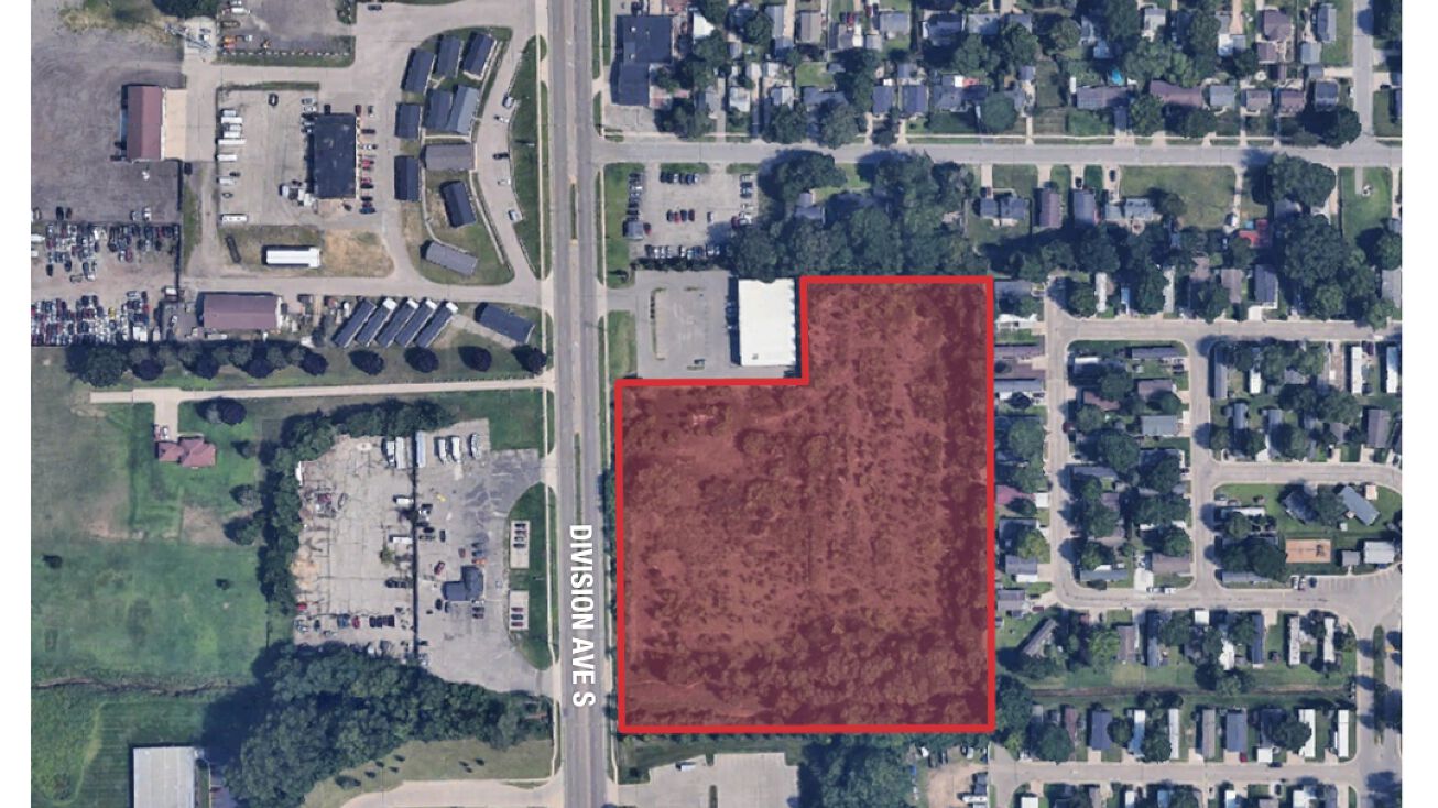 5844 Division Ave S, Grand Rapids, MI 49548