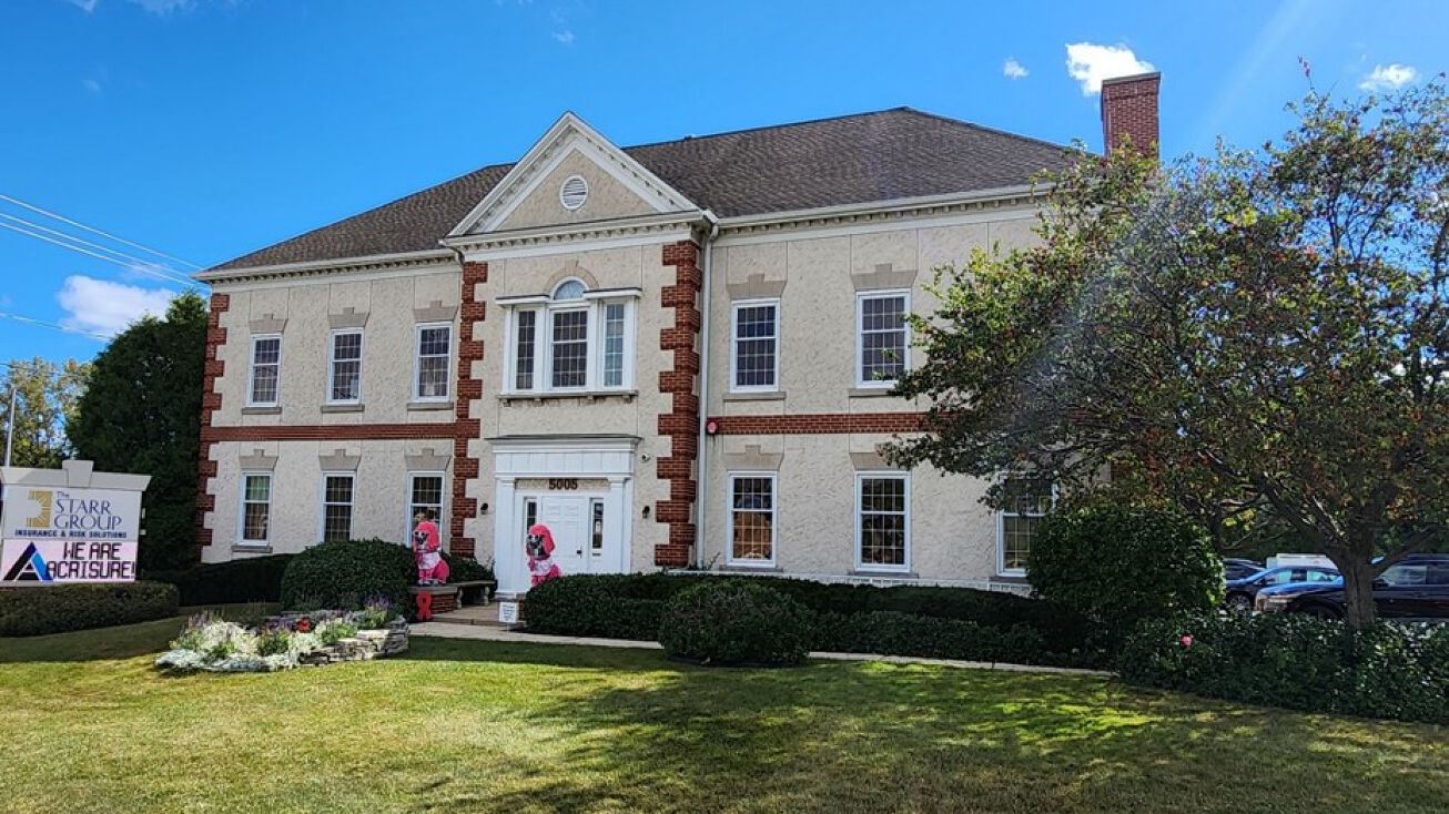 5005 W Loomis Rd, Greenfield, WI 53220