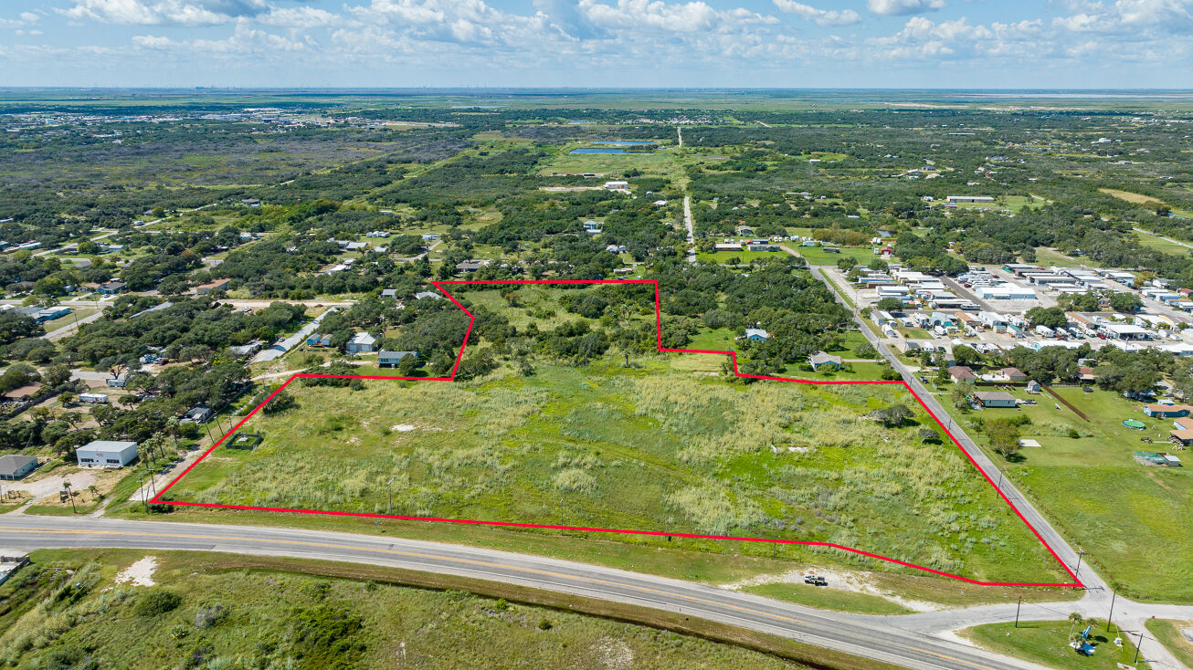 1120 N Commercial St, Aransas Pass, TX 78336