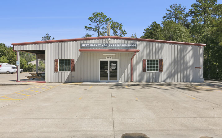 Pictures of Business for Sale, Industrial, Mixed Use, Office, Retail property located at 568 N Lhs Dr, Lumberton, TX 77657 for sales - image #1