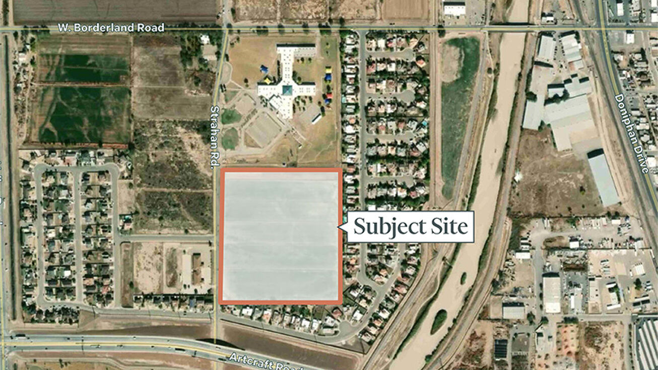 6300 Strahan Rd, El Paso, TX 79932