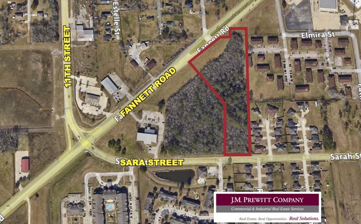Pictures of Land property located at Fannett Road to Sara Street, Taylor Landing, TX 77705 for sales - image #1