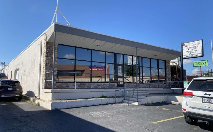 Pictures of Office property located at 1232 E Trafficway St, Springfield, MO 65802 for sales - image #1