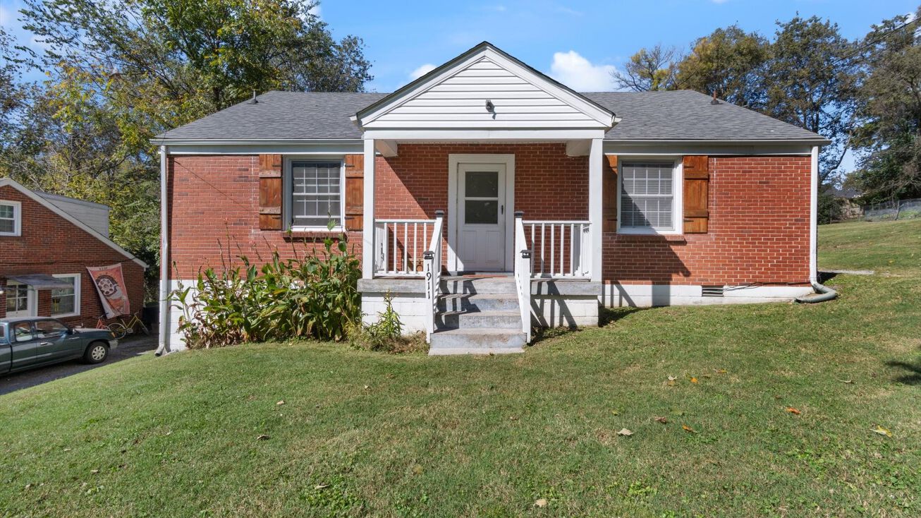 1911 Moran Ave, Nashville, TN 37216