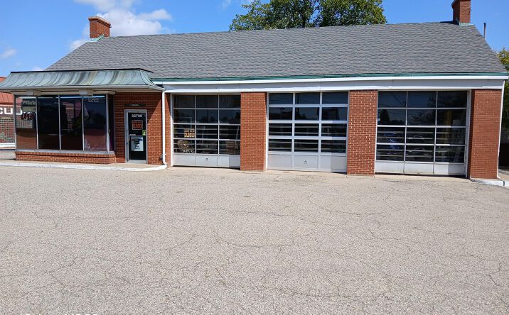 Pictures of Retail, Business for Sale property located at 33700 Van Dyke, Sterling Heights, MI 48312 for sales - image #1