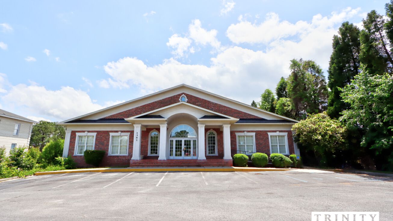 1341 Garner Ln, Columbia, SC 29210