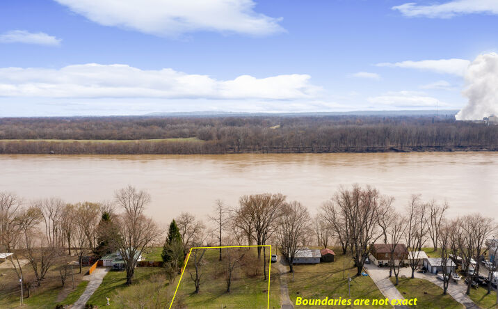 Pictures of Land property located at 6369 IN-111, New Albany, IN 47150 for sales - image #1
