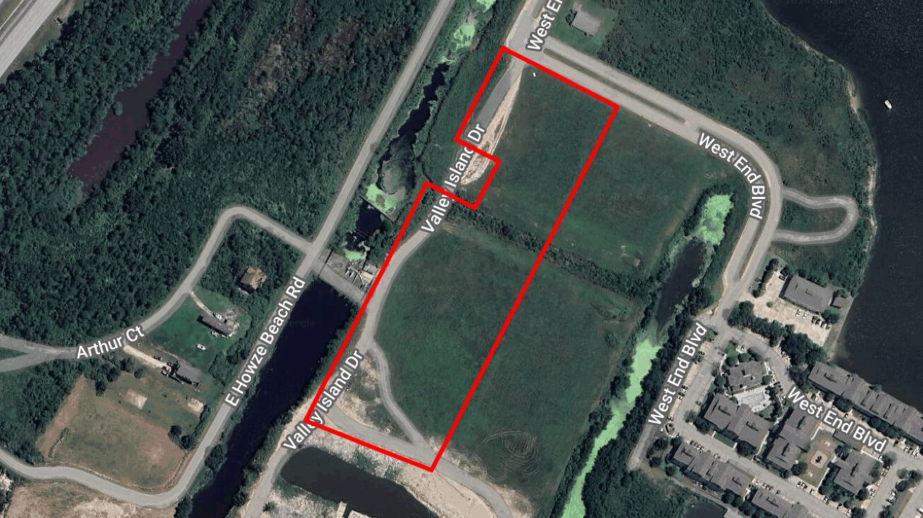 W End Blvd, Slidell, LA 70461