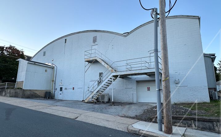 Pictures of Industrial property located at 111 Chestnut St, Mohnton, PA 19540 for sales - image #1