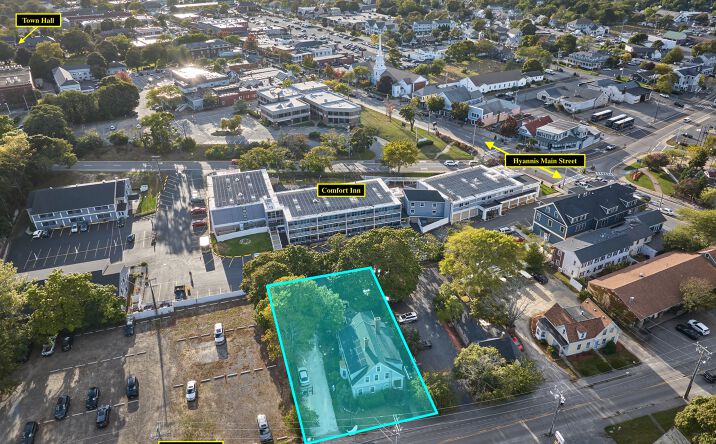 Pictures of Mixed Use property located at 35 Pleasant St, Barnstable, MA 02601 for sales - image #1