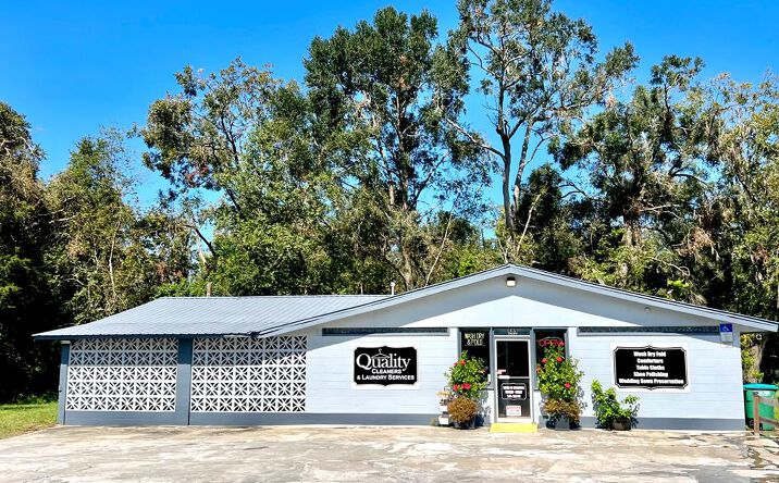 Pictures of Retail, Office property located at 503 Wade St, Trenton, FL 32693 for sales - image #1