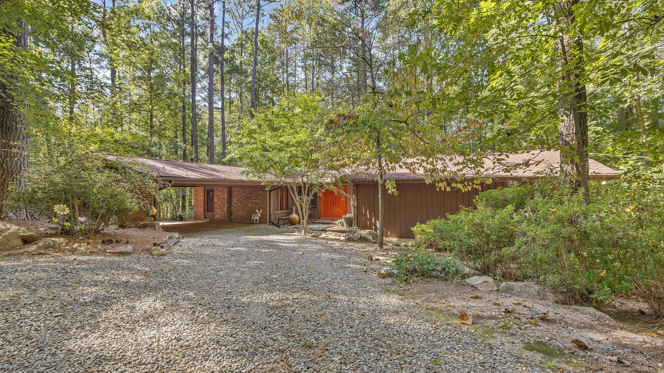 83 Karen Calhoun Rd, Pittsboro, NC 27312