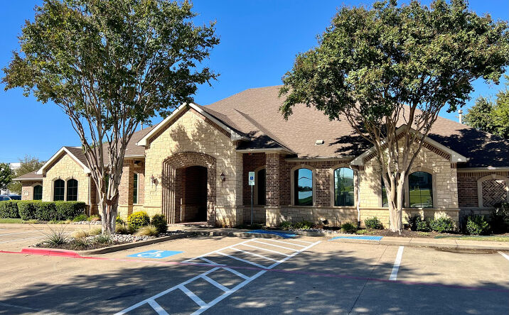 Pictures of Office property located at 1010 Mustang Dr., Grapevine, TX 76051 for sales - image #1