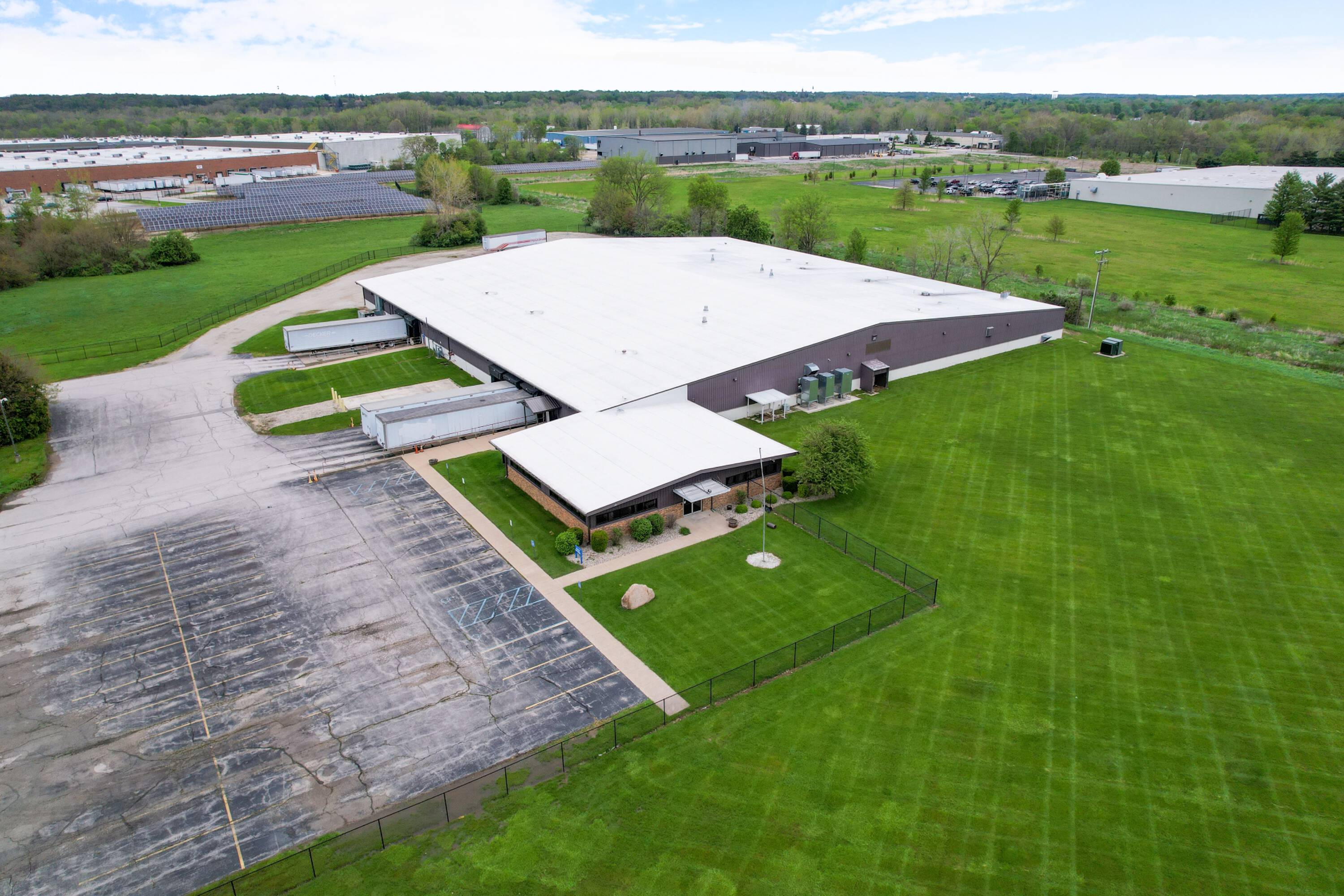 2051 Riverfork Dr, Huntington, IN 46750