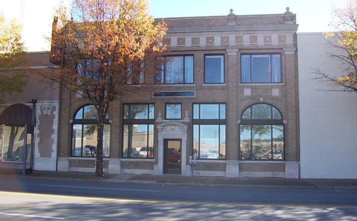 Pictures of Mixed Use, Office, Retail property located at 815 Main St, Little Rock, AR 72201 for sales - image #1