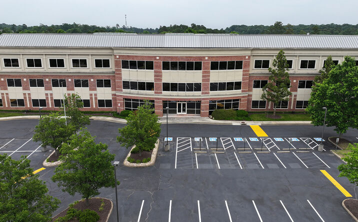 Pictures of Multifamily, Office property located at 100 Westgate Pkwy, Richmond, VA 23233 for sales - image #1