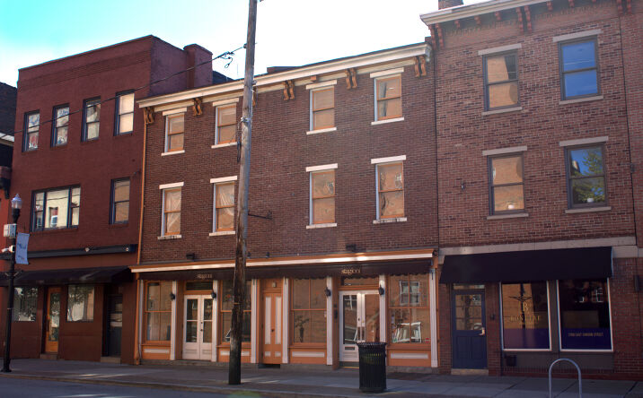 Pictures of Mixed Use, Retail property located at 2104 E Carson St, Pittsburgh, PA 15203 for sales - image #1