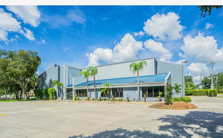 Pictures of Office property located at 910 Oakfield Dr, Brandon, FL 33511 for sales - image #1