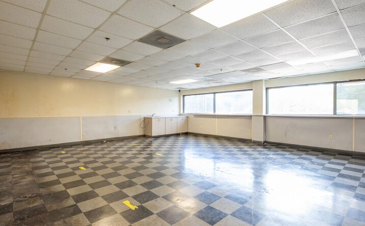 Pictures of Industrial property located at 241 Jamie Whitten Blvd, Saltillo, MS 38866 for sales - image #1