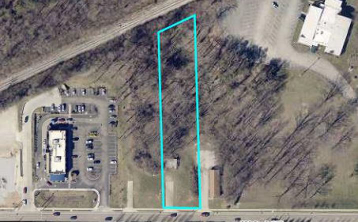 Pictures of Land property located at 1906 W 3rd St, Bloomington, IN 47404 for sales - image #1