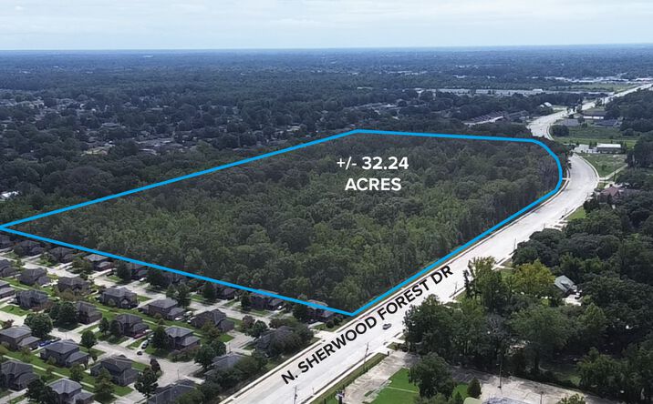 Pictures of Land property located at 3700 N Sherwood Forest Dr, Baton Rouge, LA 70814 for sales - image #1