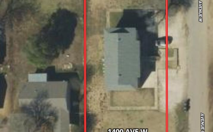 Pictures of Multifamily property located at 3002 Avenue E, Hondo, TX 78861 for sales - image #1