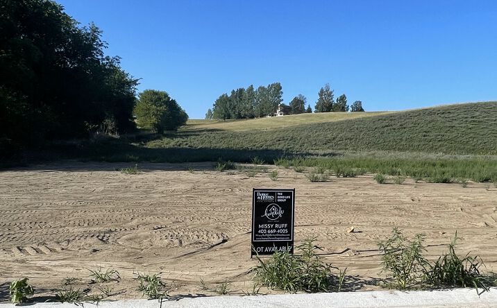 Pictures of Land property located at 22009 Hackberry Cir, Gretna, NE 68028 for sales - image #1