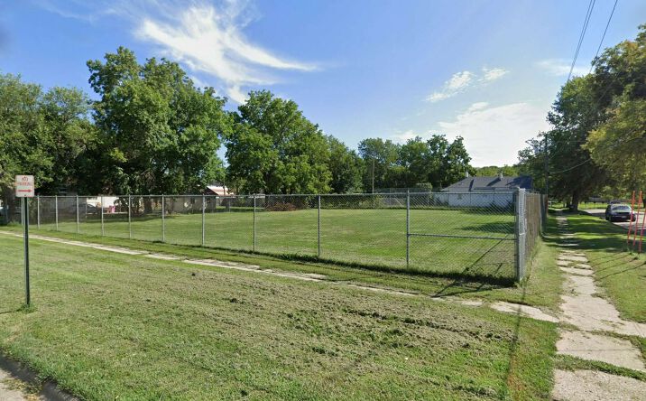 Pictures of Land property located at 513 W 27th St, Sioux City, IA 51103 for sales - image #1