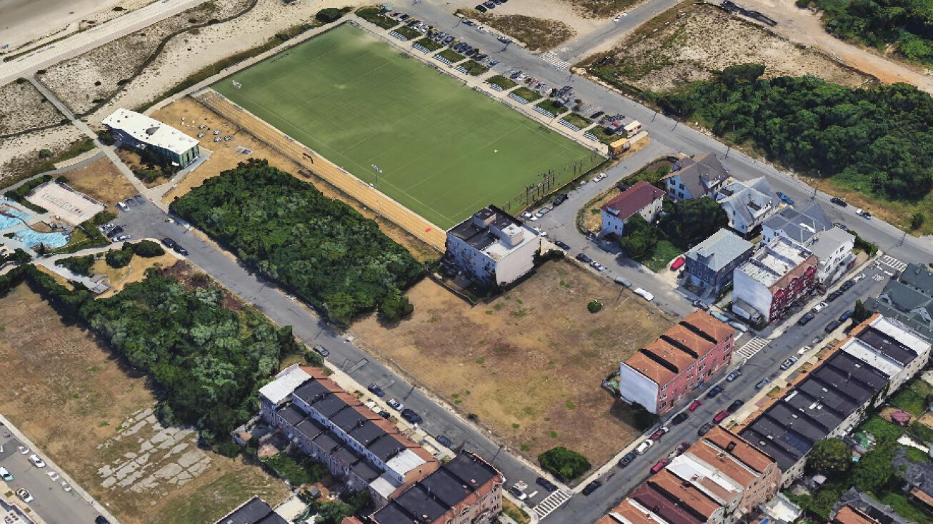 B 31st St, Queens, NY 11691