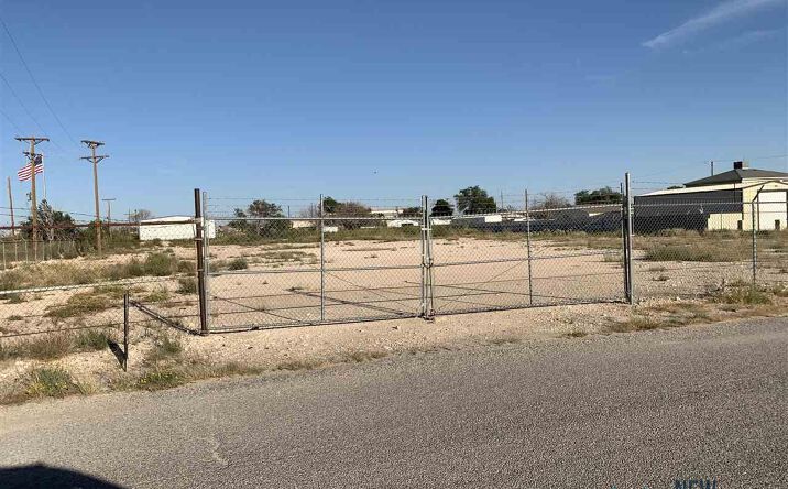 Pictures of Land property located at TBD S Rash Road, Hobbs, NM 88240 for sales - image #1