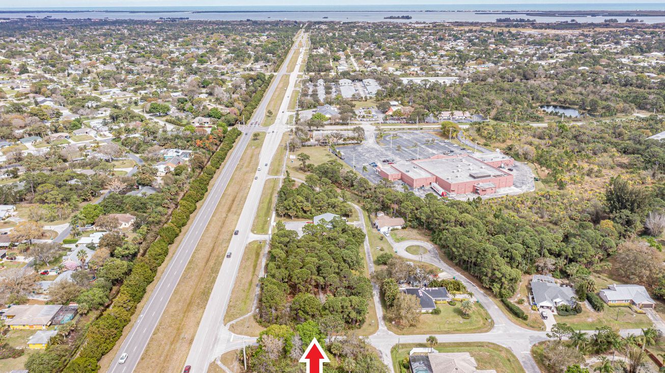 789 Sebastian Blvd, Sebastian, FL 32958