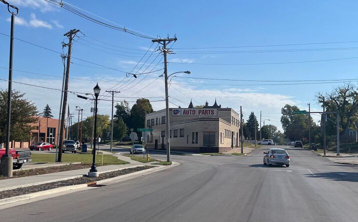 Pictures of Retail, Multifamily, Office, Industrial, Mixed Use property located at 408 E Washington St, Frankfort, IN 46041 for sales - image #1