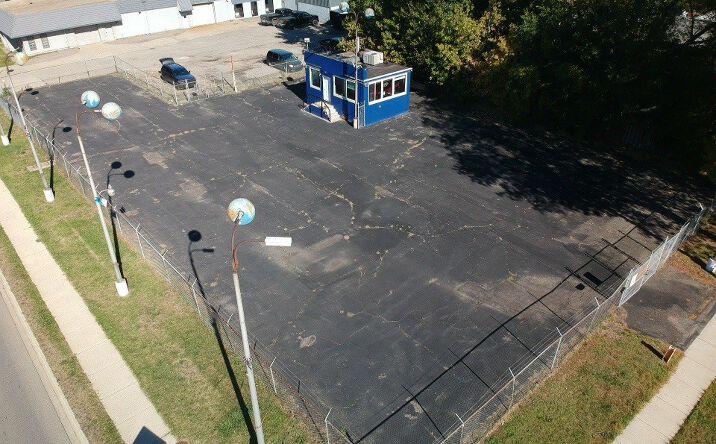 Pictures of Business for Sale, Mixed Use, Retail, Special Purpose property located at 614 Cesar E Chavez Ave, Pontiac, MI 48342 for sales - image #1