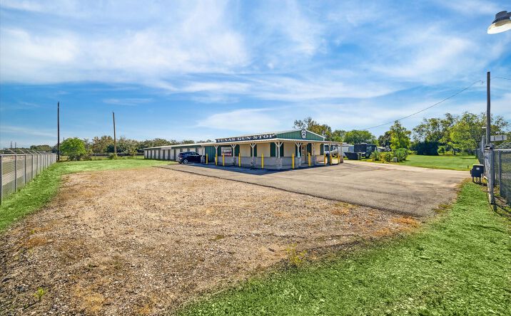 Pictures of Land, Office, Retail, Self Storage, Special Purpose property located at 5555 Hand Rd #B, Richmond, TX 77469 for sales - image #1