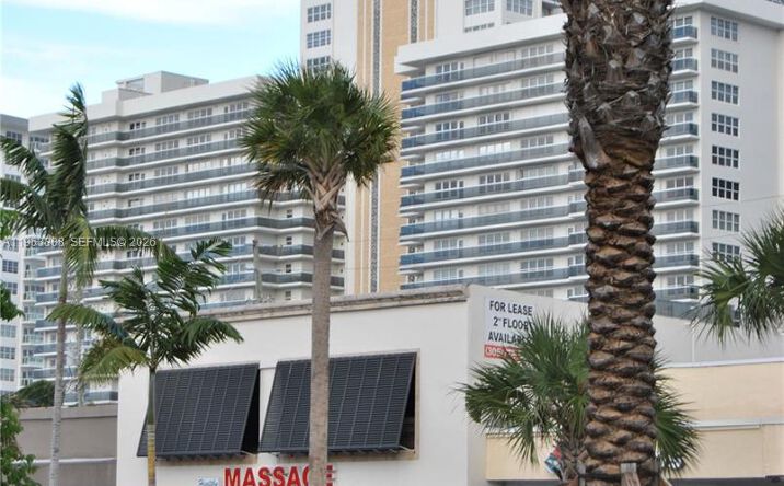 Pictures of Retail, Office property located at 3418 N Ocean Blvd, Fort Lauderdale, FL 33308 for sales - image #1